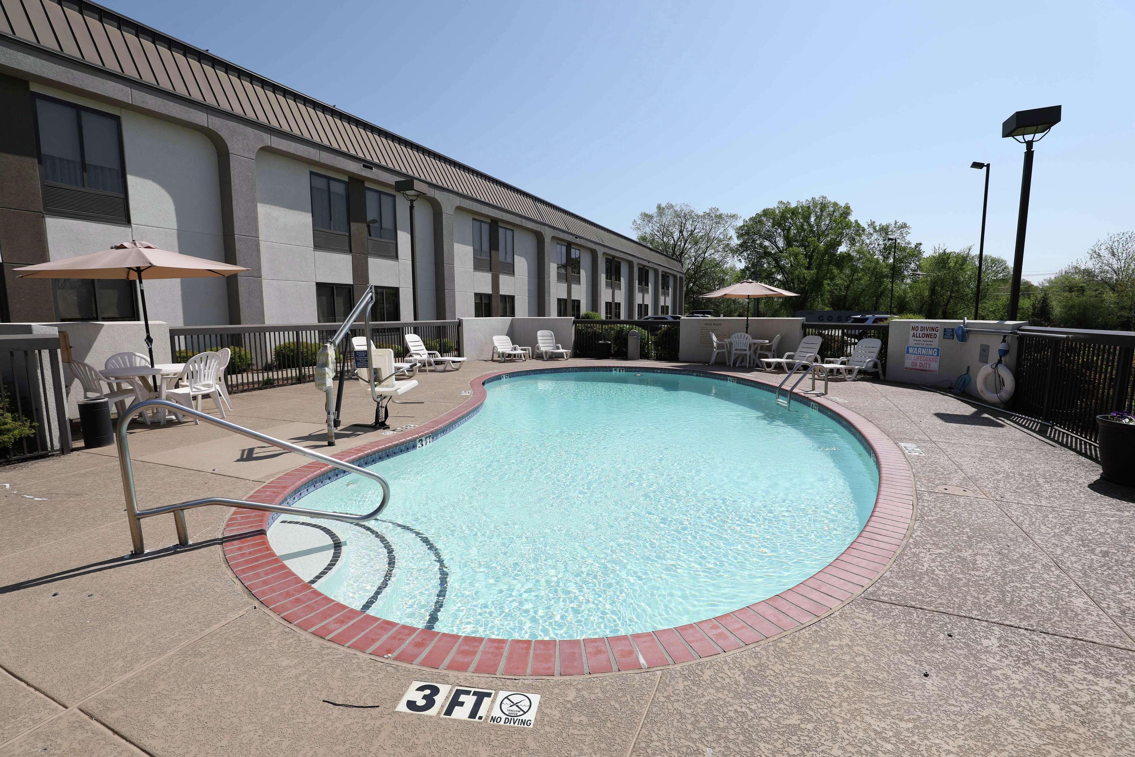 Hampton Inn Dyersburg Exterior foto