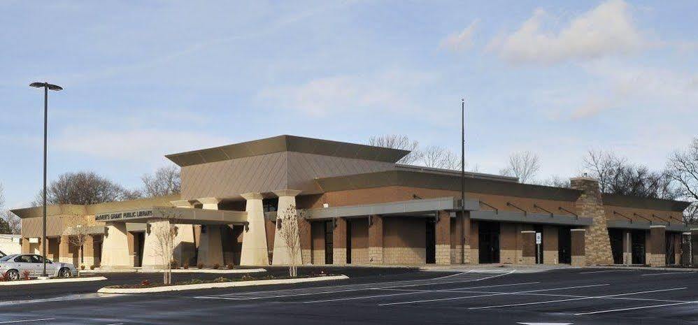 Hampton Inn Dyersburg Exterior foto